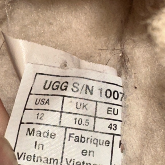 UGG Classic Tan Sheepskin Slippers - Picture 6 of 6